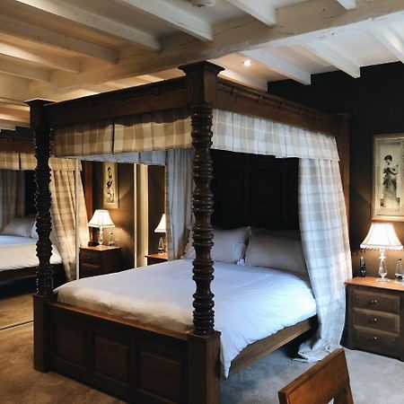 The Houblon Arms Hotel แกรนแธม ภายนอก รูปภาพ